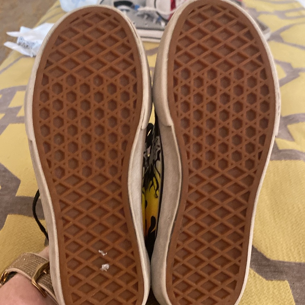 Vans - Picture 5 of 5